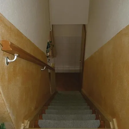 Front * Elmenhorst/Lichtenhagen