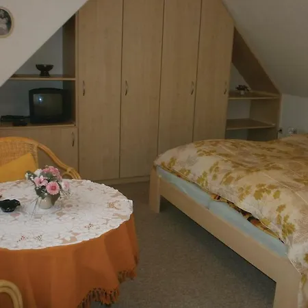 Front Elmenhorst/Lichtenhagen